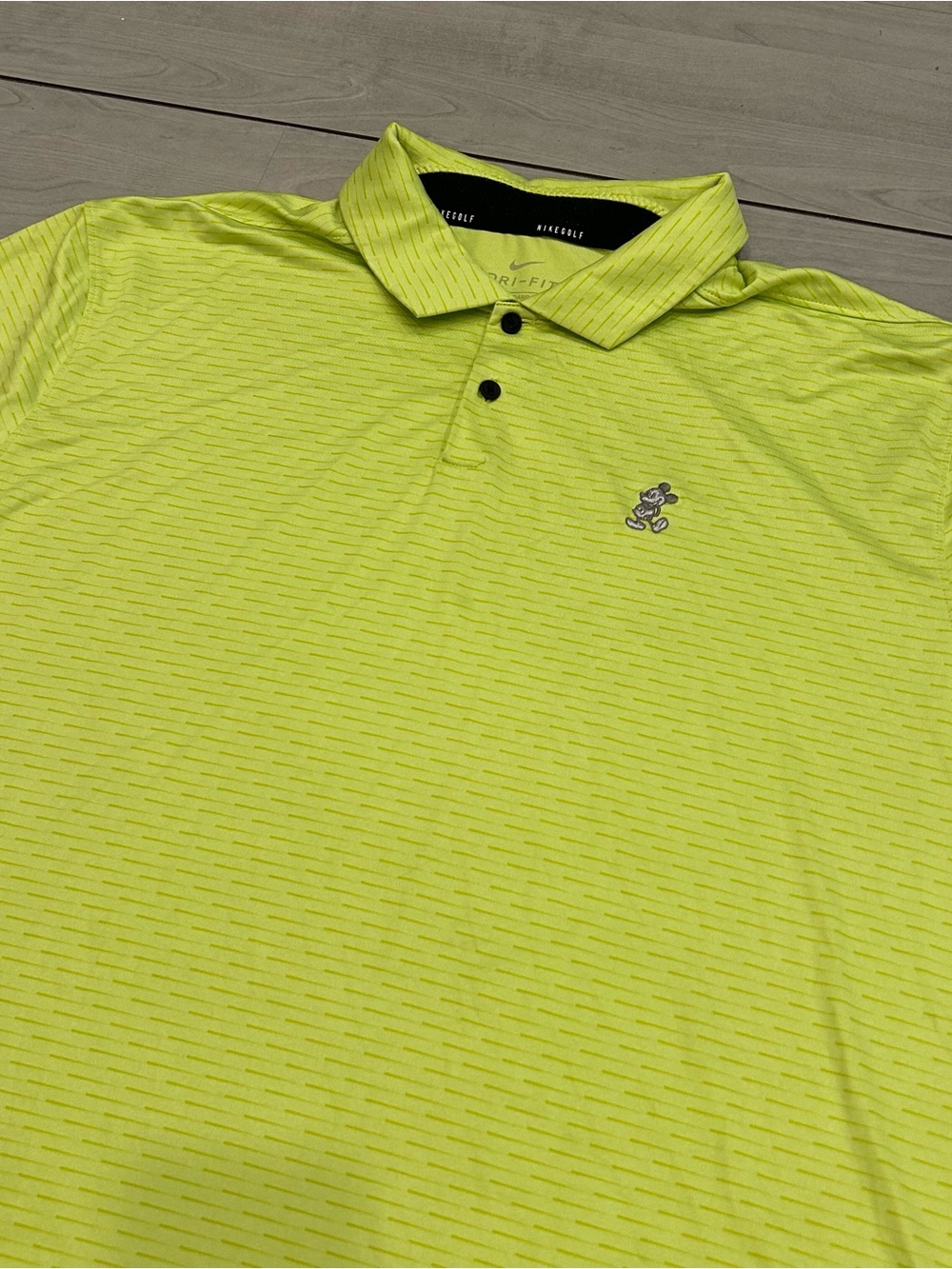 Disney Parks Nike Golf Mickey Mouse Dri-FIT Polo Shirt Men XL Volt Neon Yellow